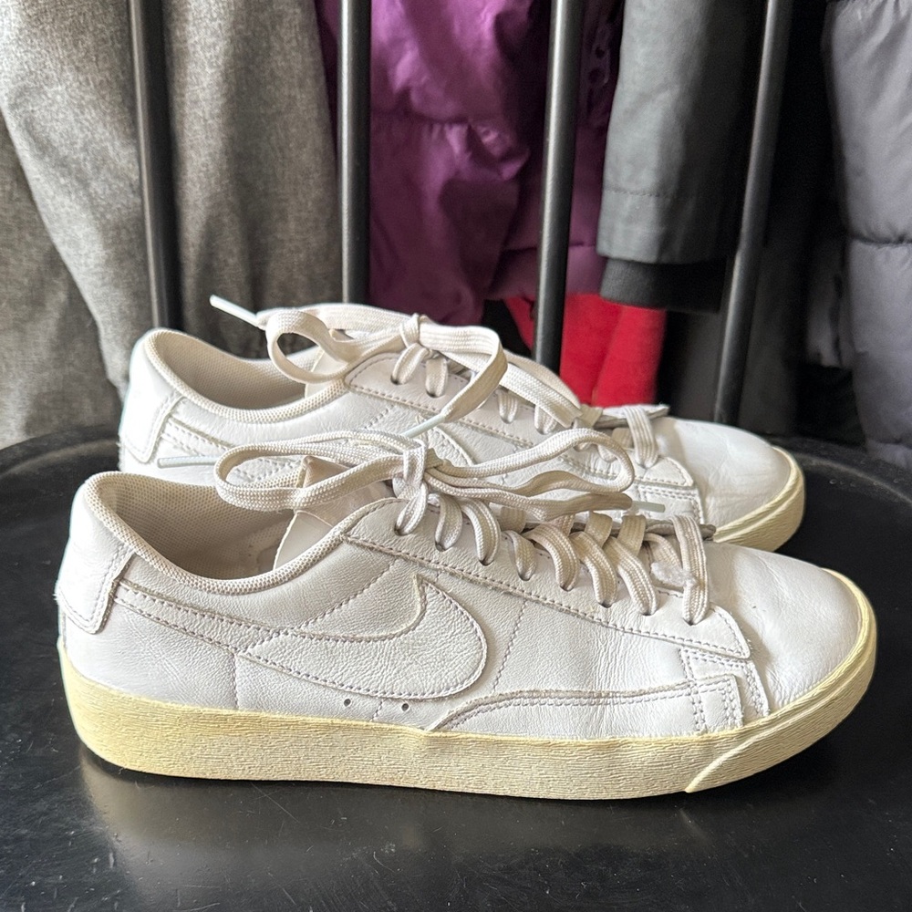 Nike Blazer Low LE White (Women's)